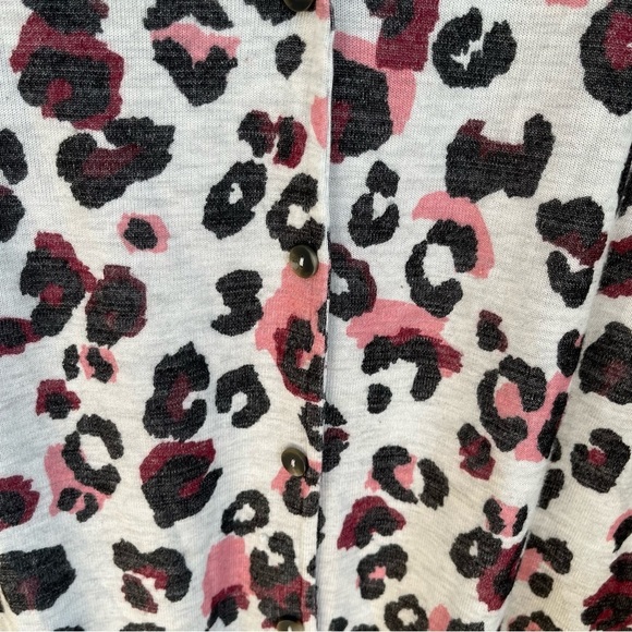 Reitmans 3/4 sleeve v neck button up with tie at bottom of waist size XL - Picture 5 of 13